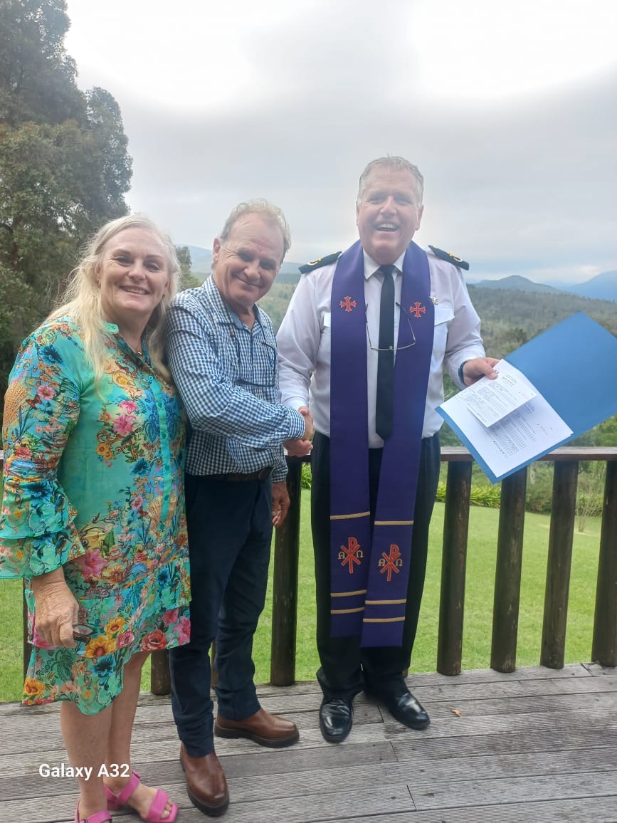 Wedding ceremony by Dr. Gerrit Rademeyer in Kou-Kamma