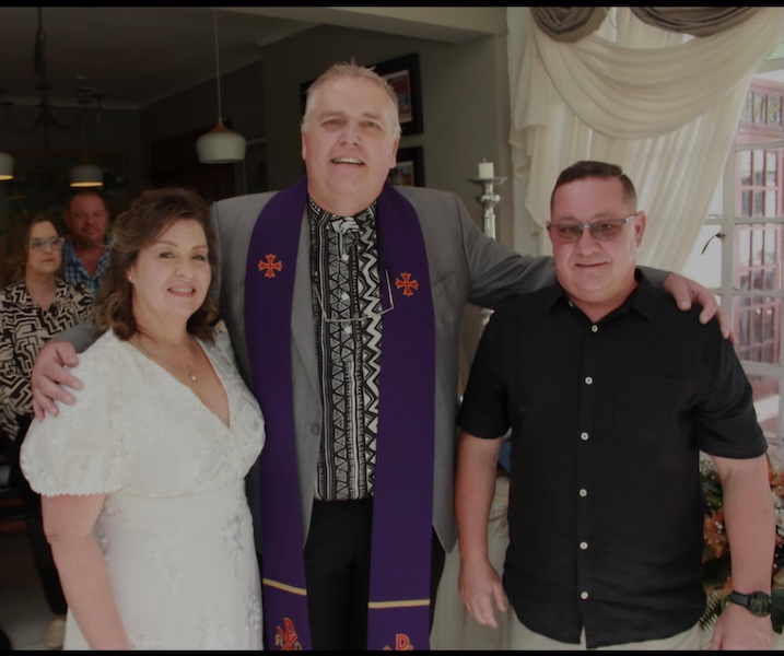 Wedding ceremony by Dr. Gerrit Rademeyer in Kou-Kamma