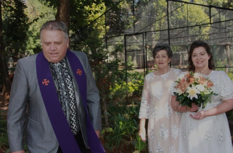 Wedding ceremony by Dr. Gerrit Rademeyer in Kou-Kamma